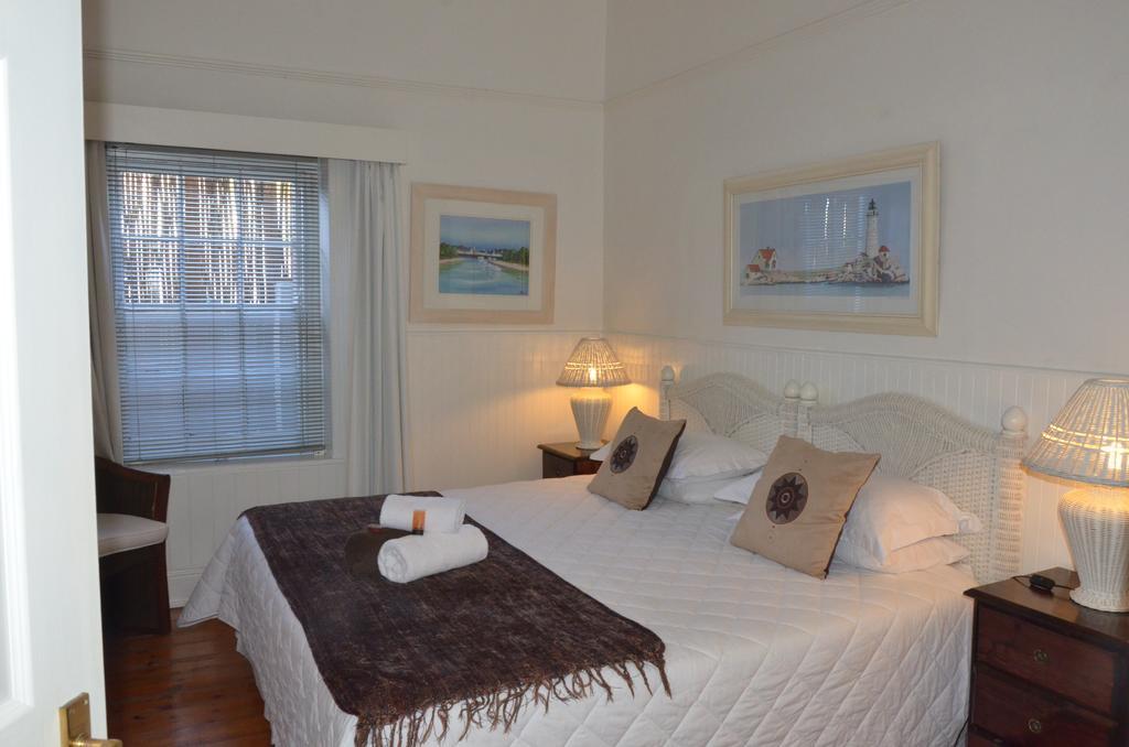 5Th House B&B Plettenberg Bay Bagian luar foto