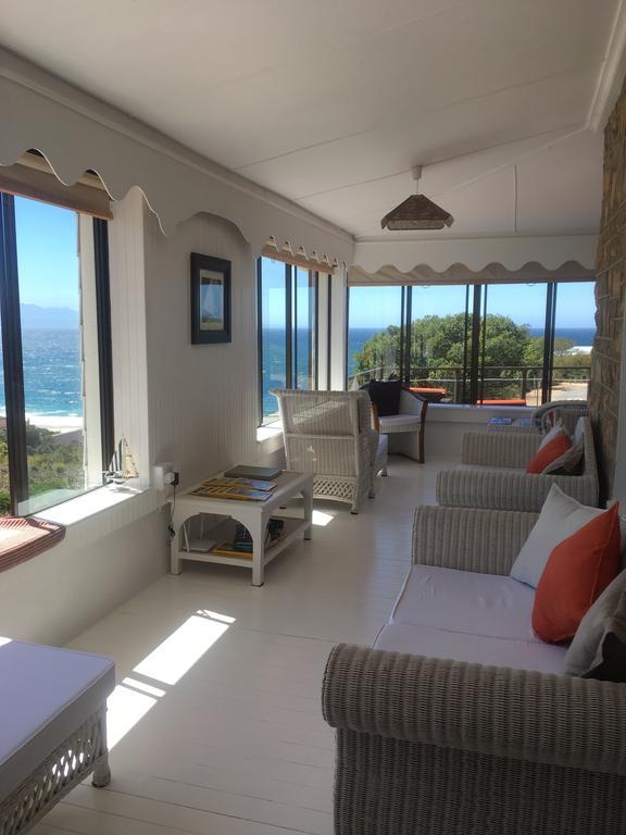 5Th House B&B Plettenberg Bay Bagian luar foto